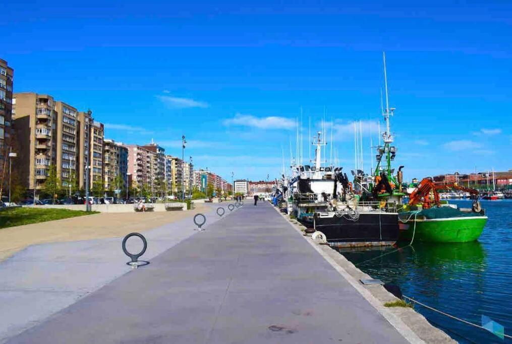 Apartamento Barato En Santander - Junto Al Barrio Pesquero المظهر الخارجي الصورة